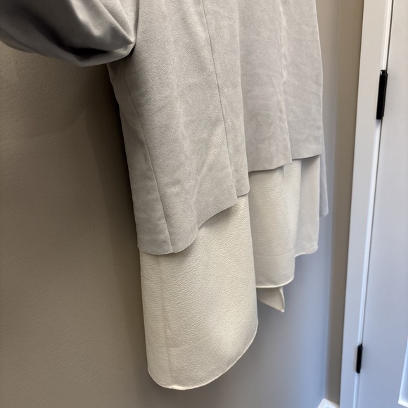 Chico's Faux Suede Open Front Light Gray Jacket Size 8/10 Medium Chico's Size 1 - Picture 15 of 15